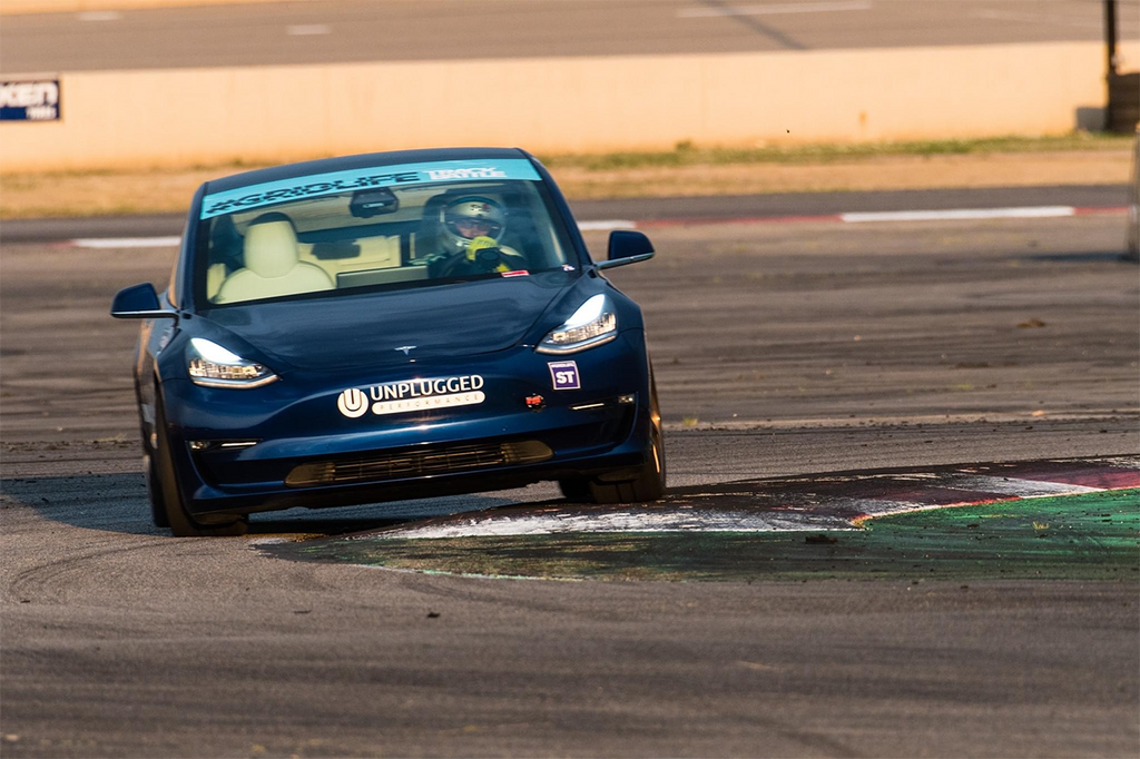 WINNER Gridlife Alpine Horizon Fest Street Class Time Attack - The Tesla that Broke the Rulebook in its Debut August 2020